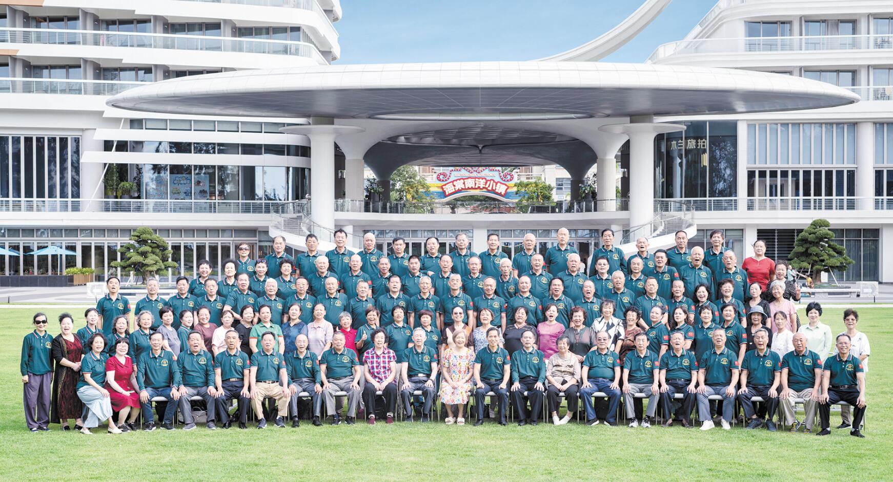 戰友相聚4.jpg 戰友相聚4.jpg